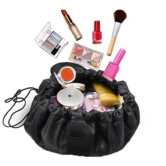 ScrunchSac Make Up Travel Bag NWT - Picture 2 of 5